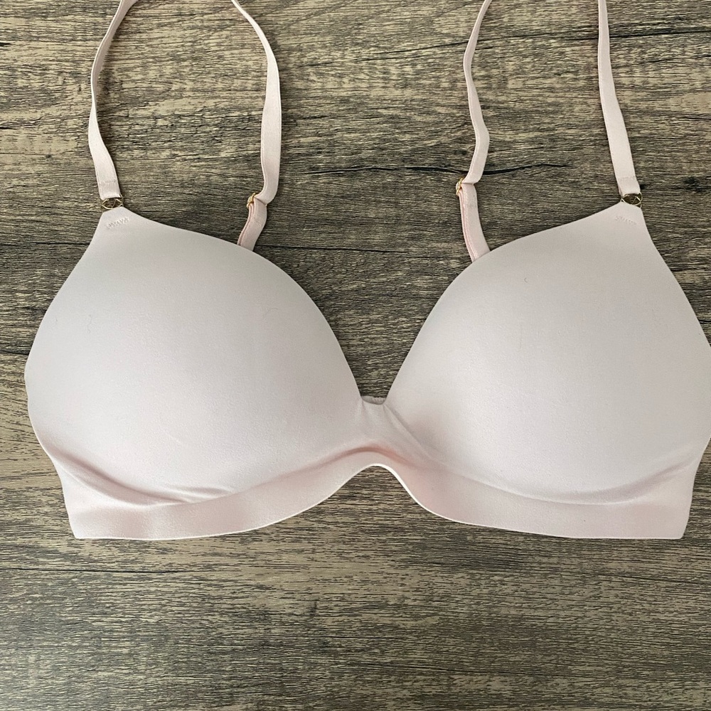 Victoria's Secret Light Pink Bra